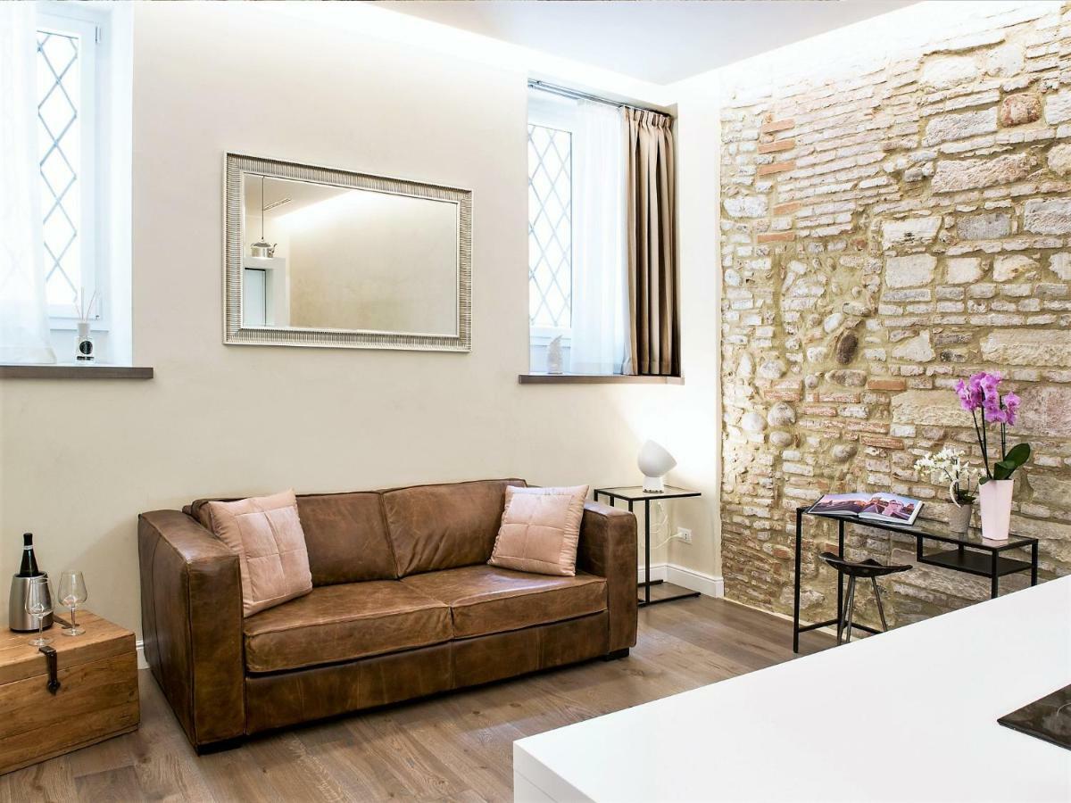 Fratta5 Luxury Apartment Verona Exterior photo